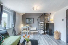 Cosy SECC/Hydro apartment with free car park